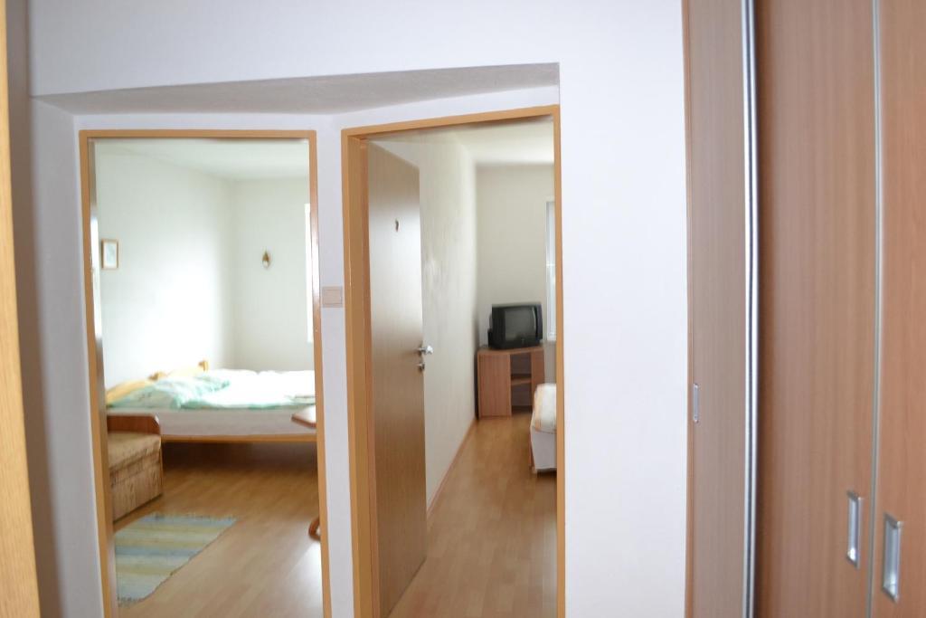Hotel Privat Julia Vrbov Zimmer foto